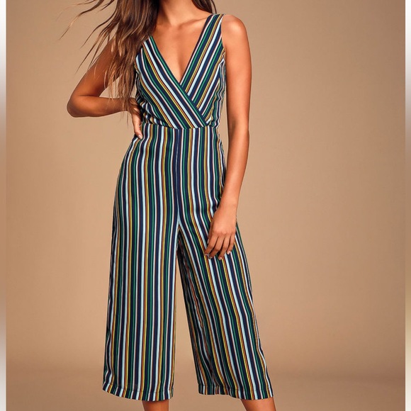 Lulu’s Jumpsuit size L - Picture 2 of 2
